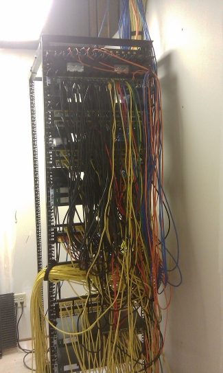 Cabling – Before and After Photos | SharkTooth Networks